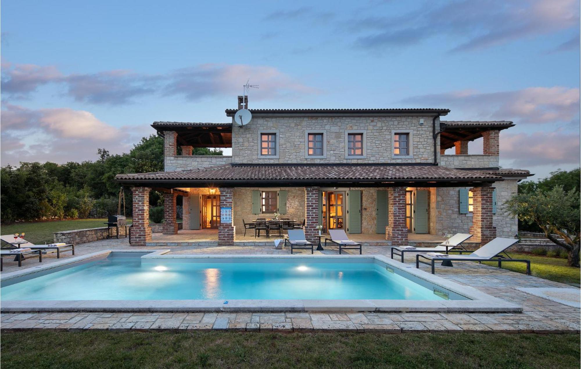 Villa Cantata Sveti Lovrec Pazenaticki Exterior photo